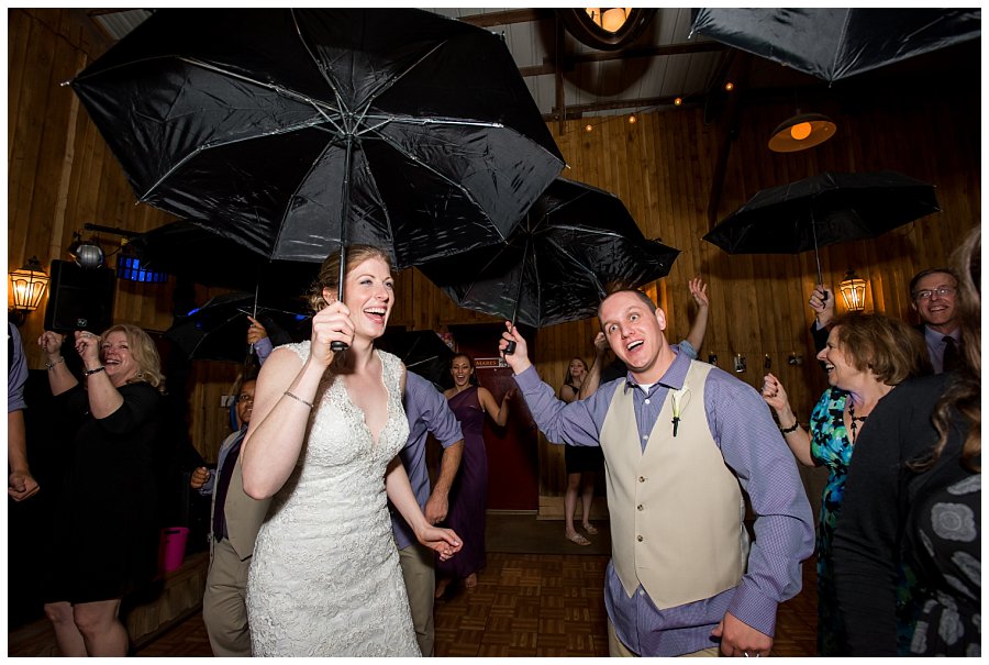 Cameron + Thomas – Two college sweethearts tied the knot at Wolftrap Farm in Gordonsville, VA