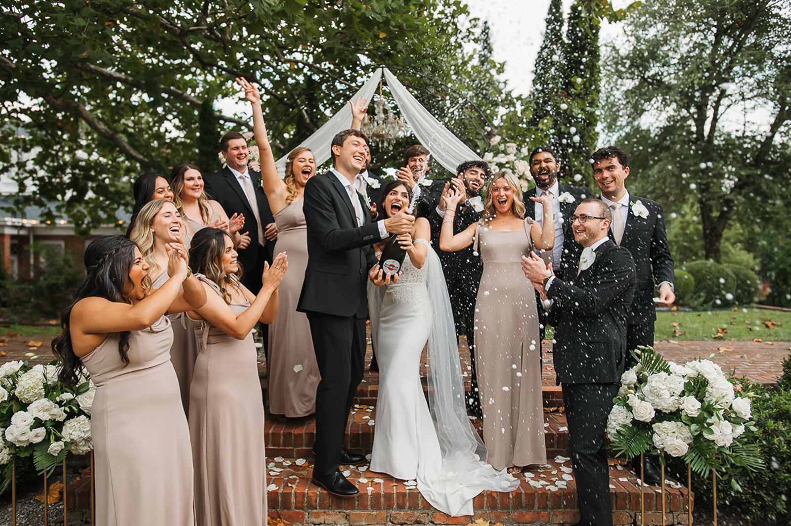 Wedding photographer at Richmond VA wedding